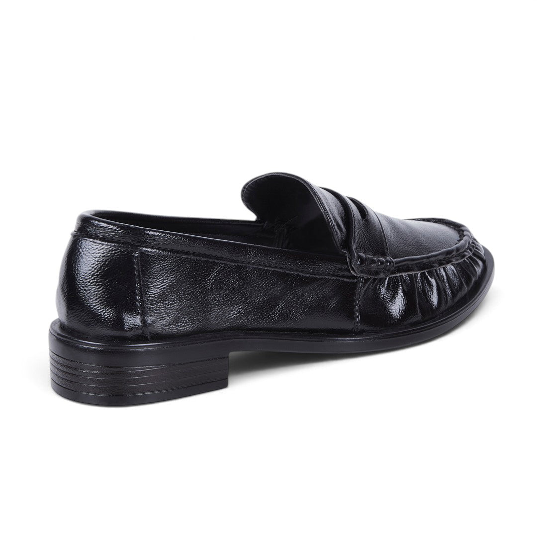 MOCASÍN LISO NEGRO 15215