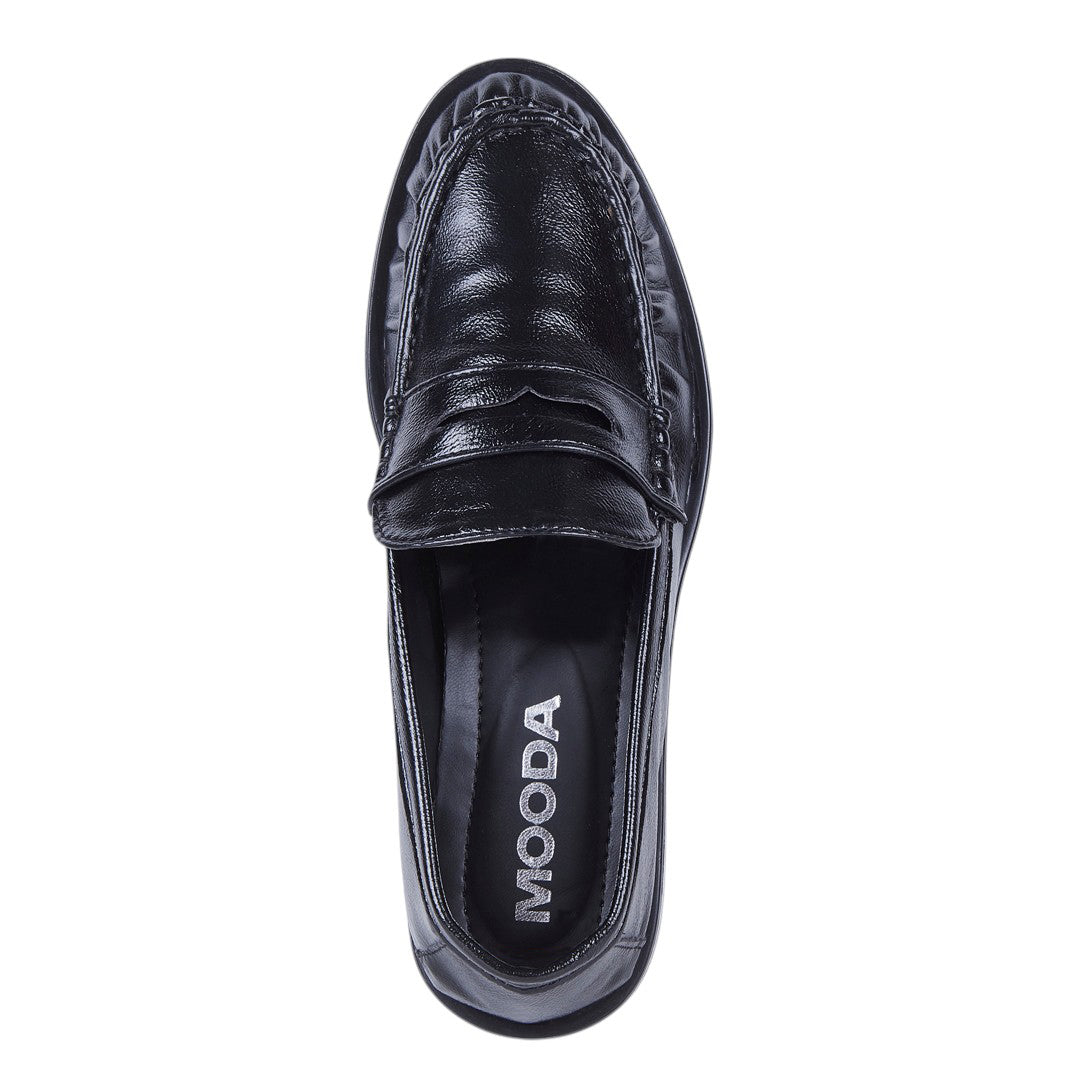 MOCASÍN LISO NEGRO 15215