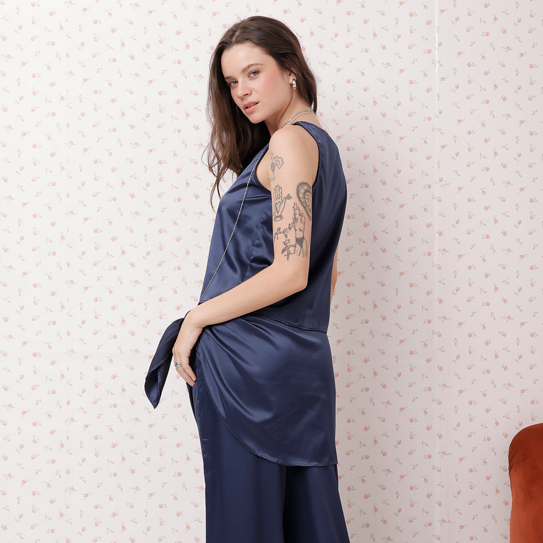 PANTALÓN SATINADO CON SOBREFALDA AZUL MARINO 54172